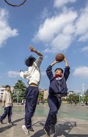 NBA明天比赛让分胜负预测：湖人击败步行者快船击败尼克斯