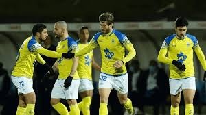 斯基拉：阿森纳正在关注铃木彩艳，有意在下个赛季引进他